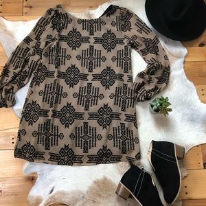 Nymphe sheath dress in taupe and black large